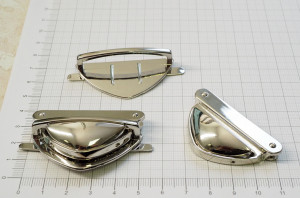 Замок для сумки. Никель 51х33 мм