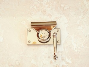 Замок для сумки. Никель 70х35 мм